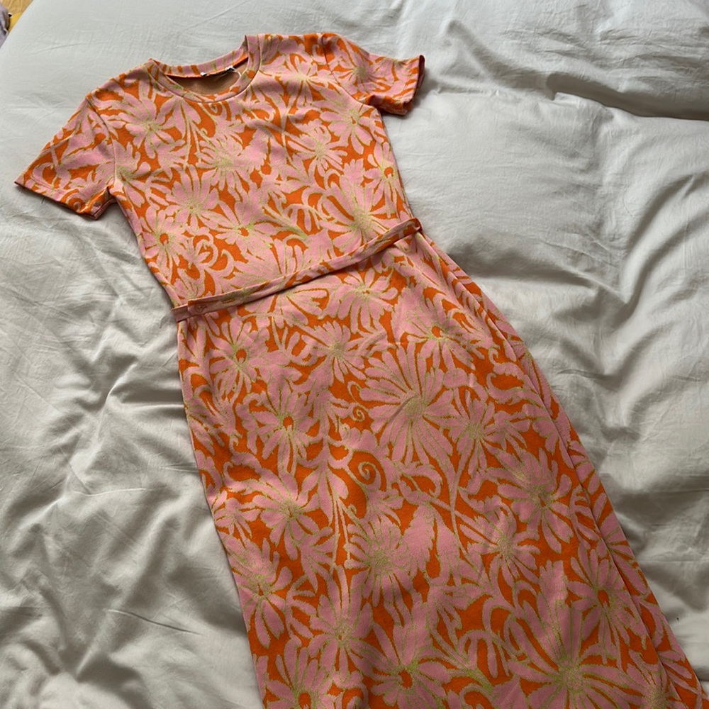 Zara Pink and Orange Floral Knit Dress